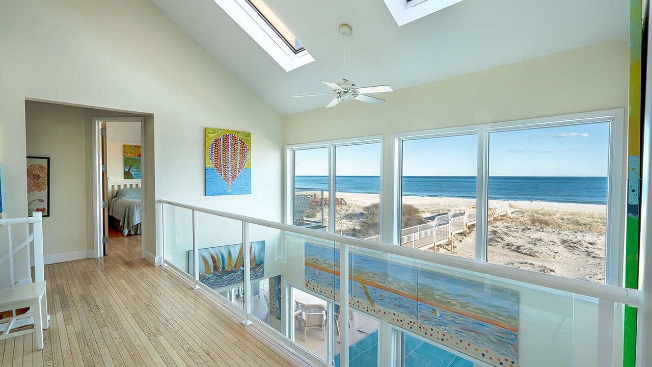 Photo of Patio Balcony in West Hampton Dunes