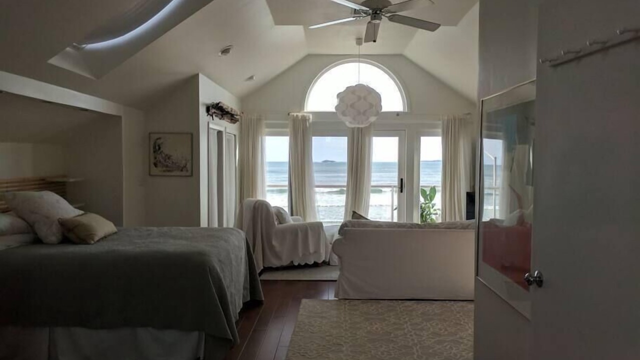 Photo of Bedroom in Swampscott
