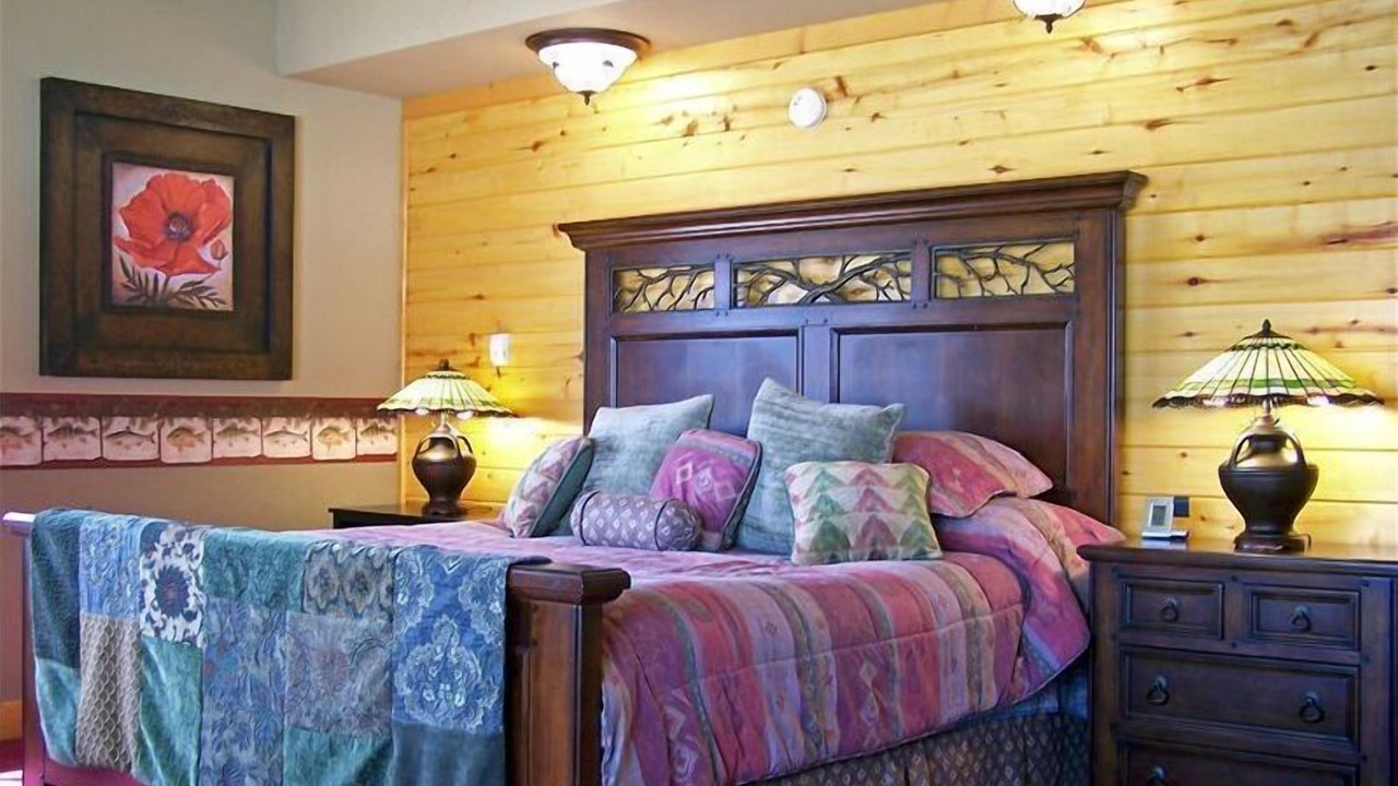 Photo of Bedroom in Lake Hatcher Park