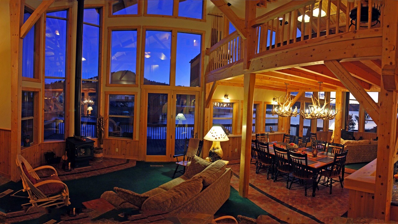 Photo of Bedroom in Lake Hatcher Park