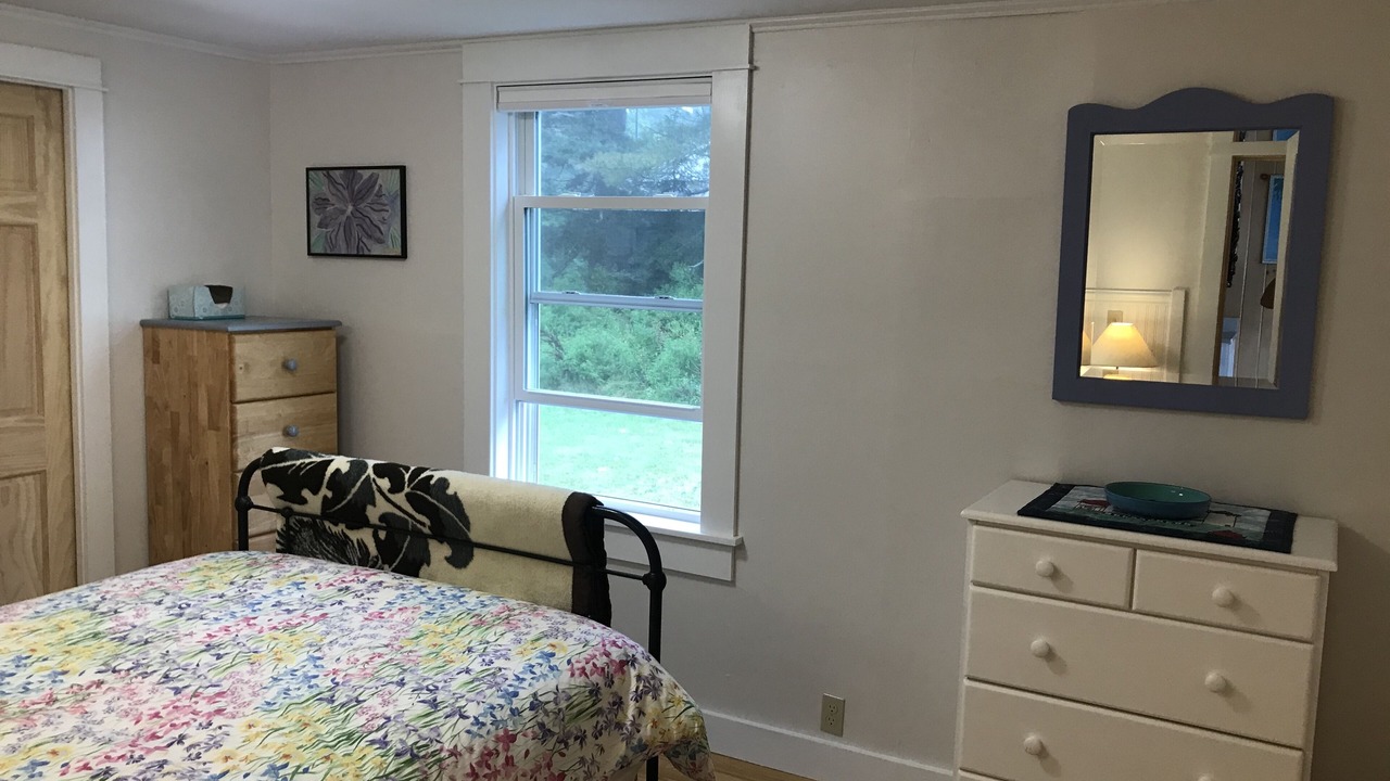 Photo of Bedroom in Trenton