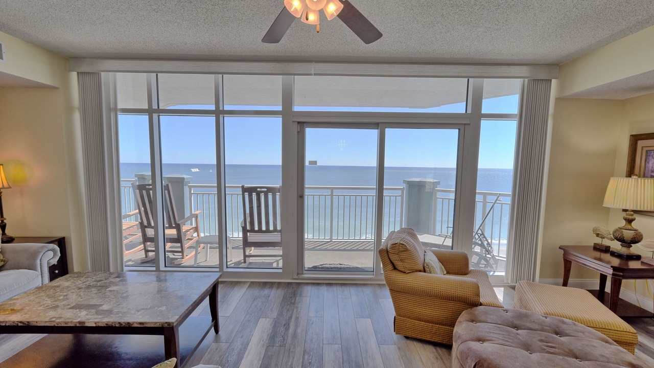 Photo of Livingroom in Myrtle Beach