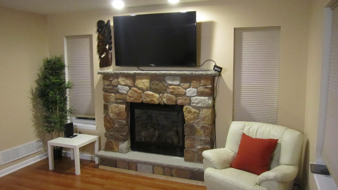Photo of Livingroom in Long Pond