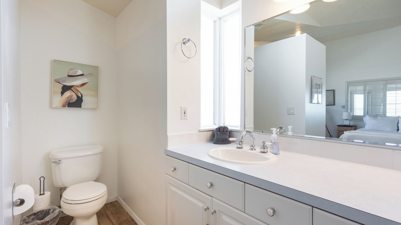 Photo of Bathroom in Kiwanda Shores