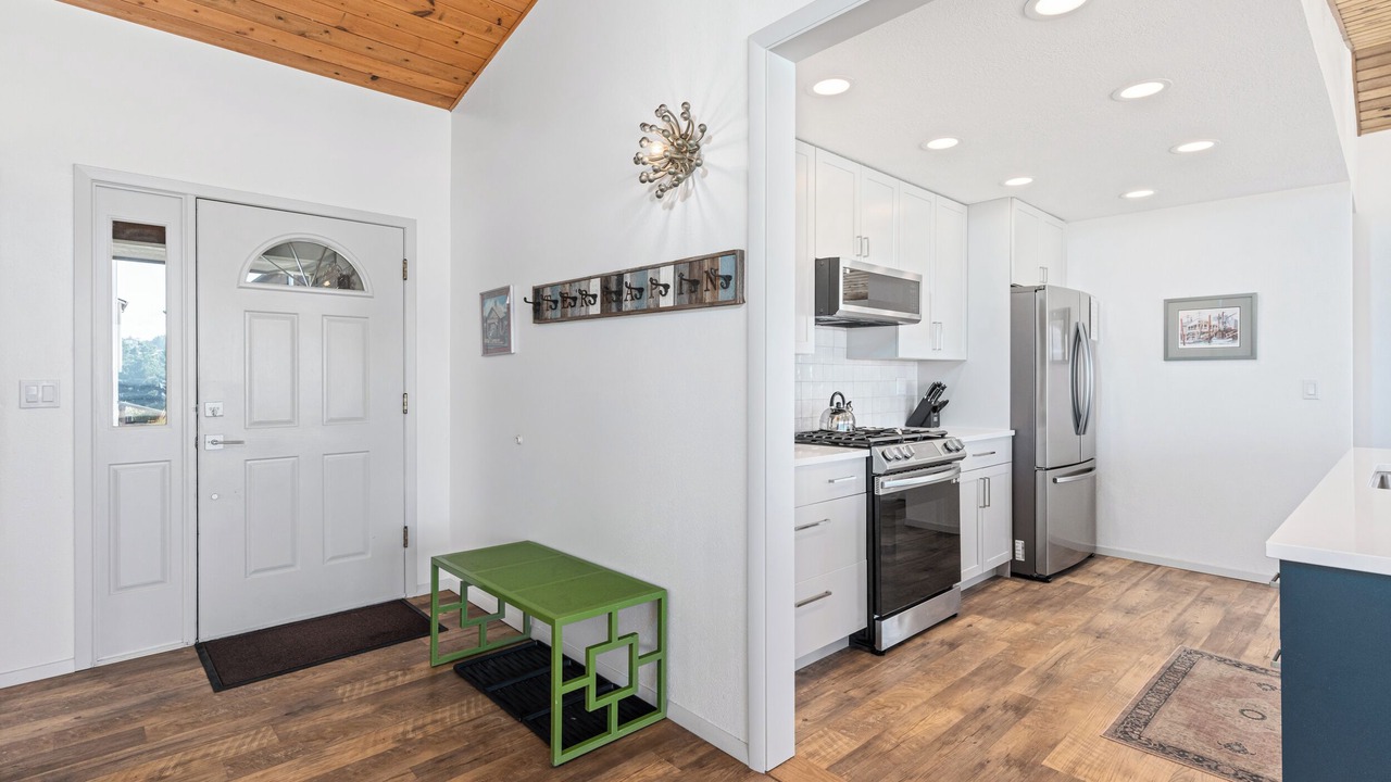 Photo of Kitchen in Kiwanda Shores