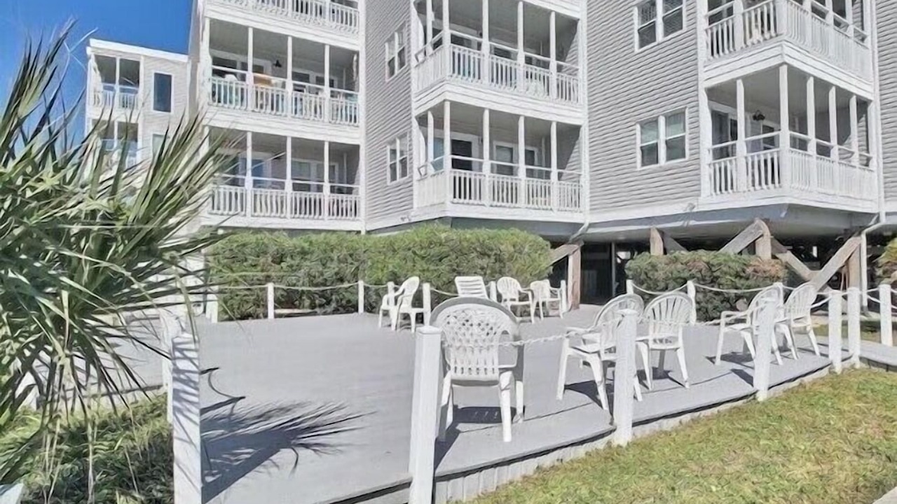 Photo of Patio Balcony in Windy Hill