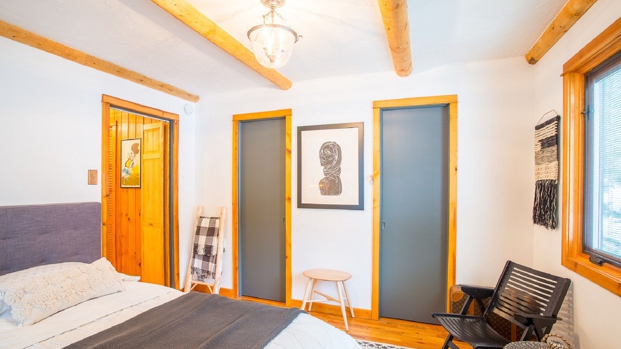 Photo of Bedroom in Lyons