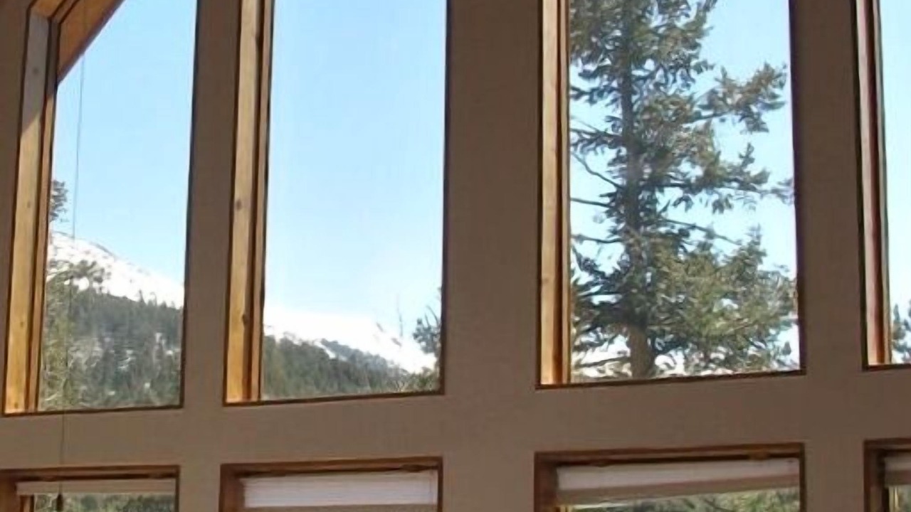 Photo of Others in Rainbow Valley