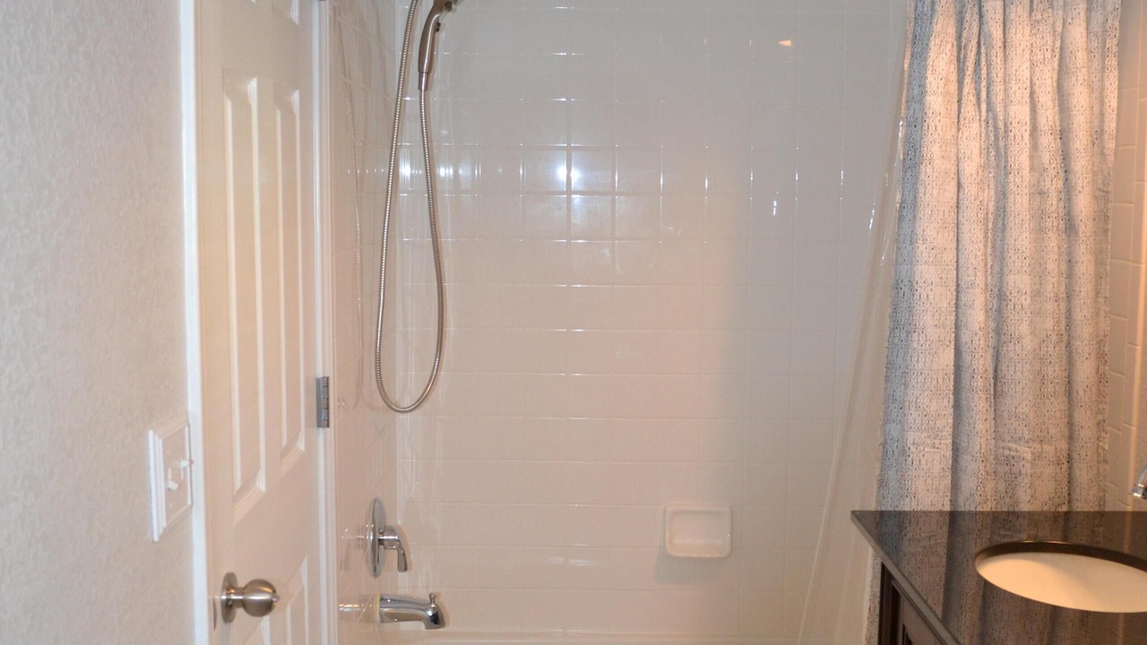Photo of Bathroom in North Central Westminster