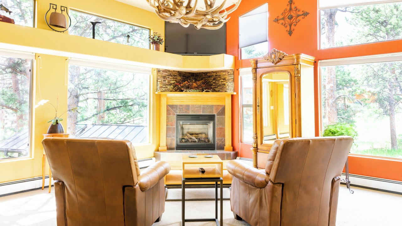 Photo of Livingroom in Estes Park