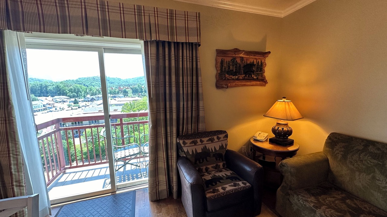 Photo of Livingroom in Pigeon Forge