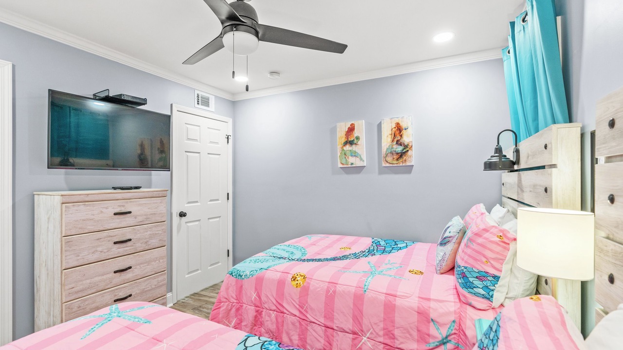 Photo of Bedroom in Windy Hill