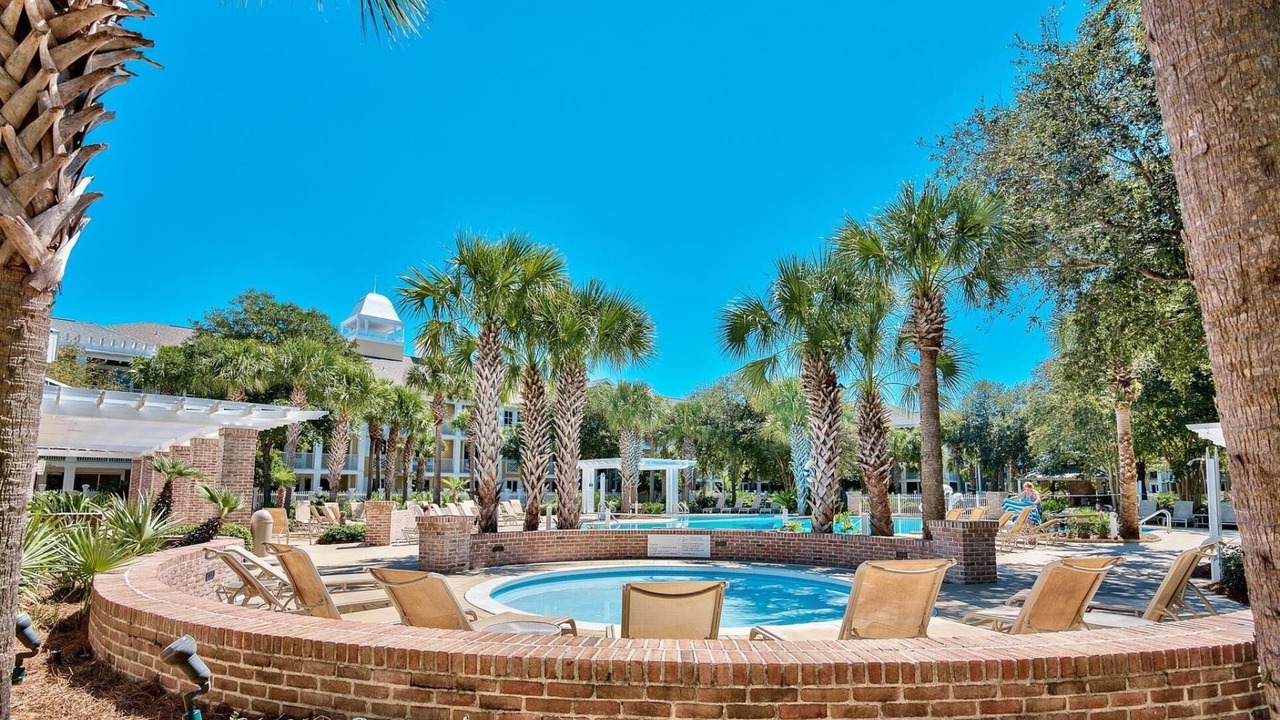 Photo of Outdoor in Baytowne Wharf