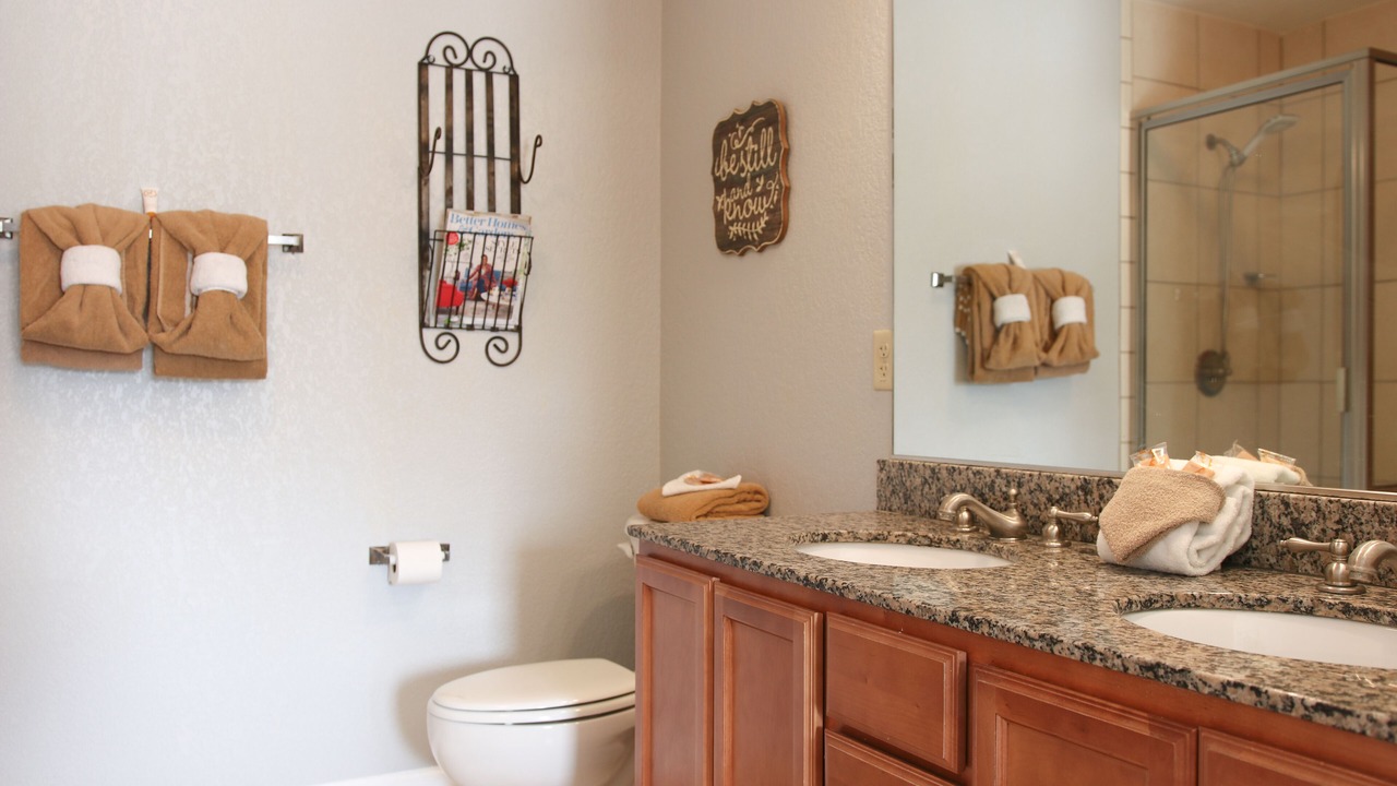 Photo of Bathroom in Pigeon Forge