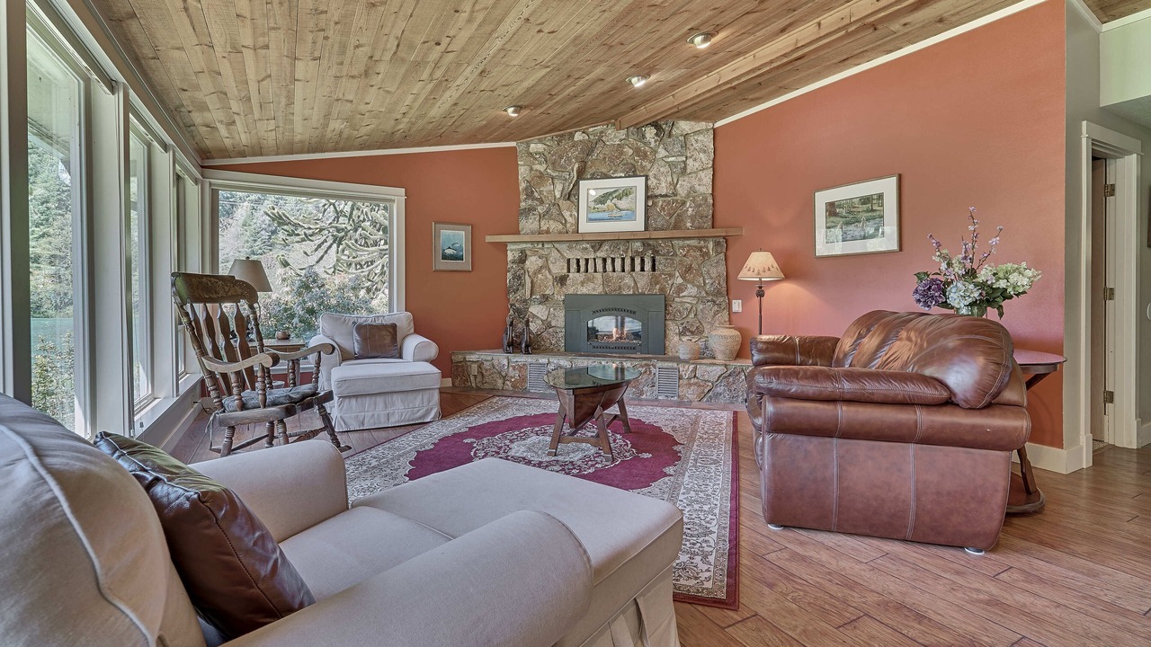 Photo of Bedroom in Tillamook