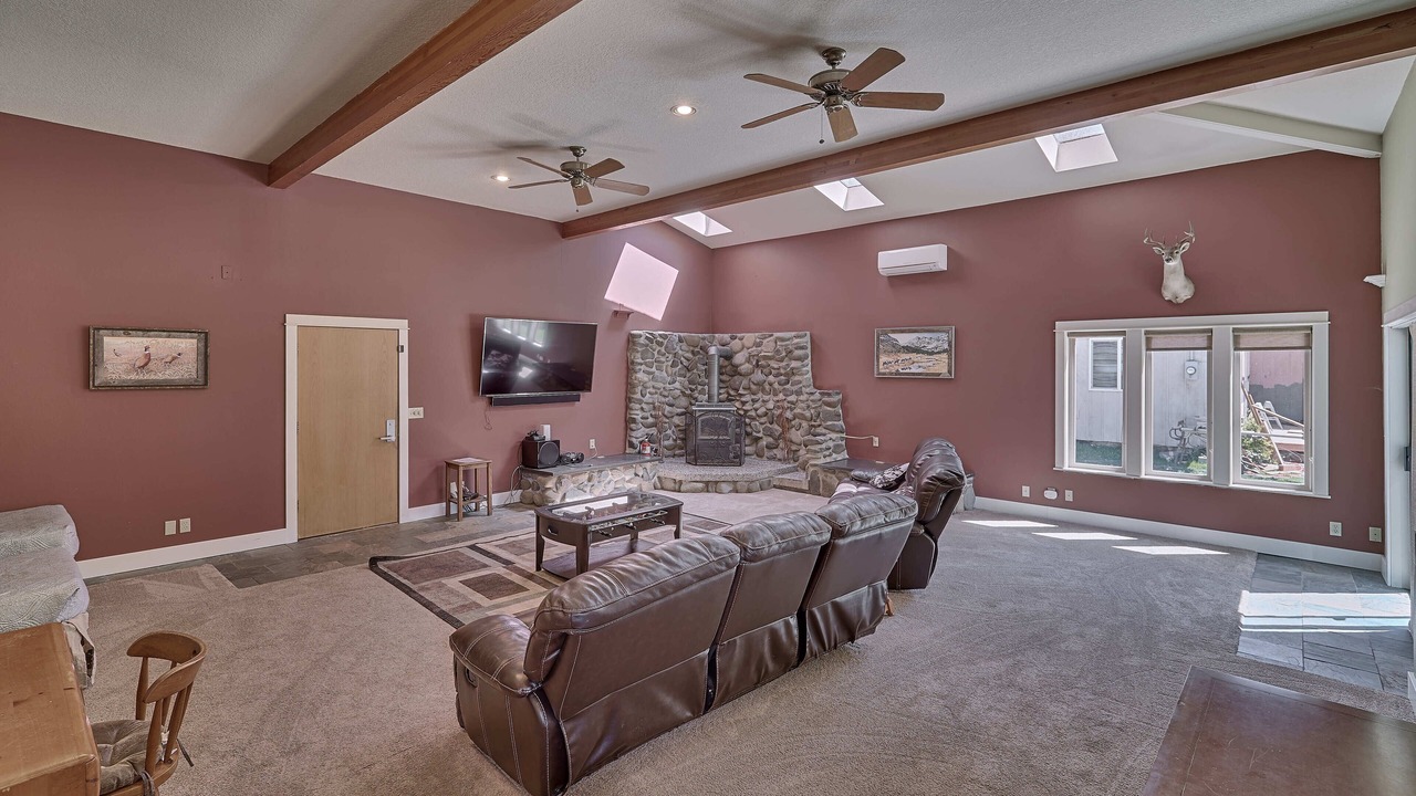 Photo of Bedroom in Tillamook