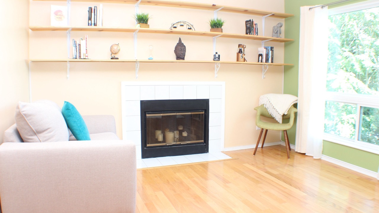 Photo of Livingroom in North Capitol