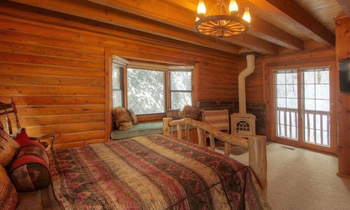 Photo of Others in Sundance