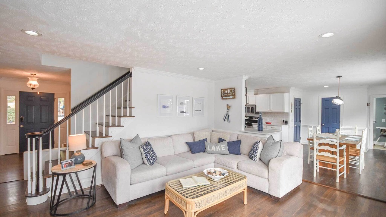 Photo of Livingroom in Olivia