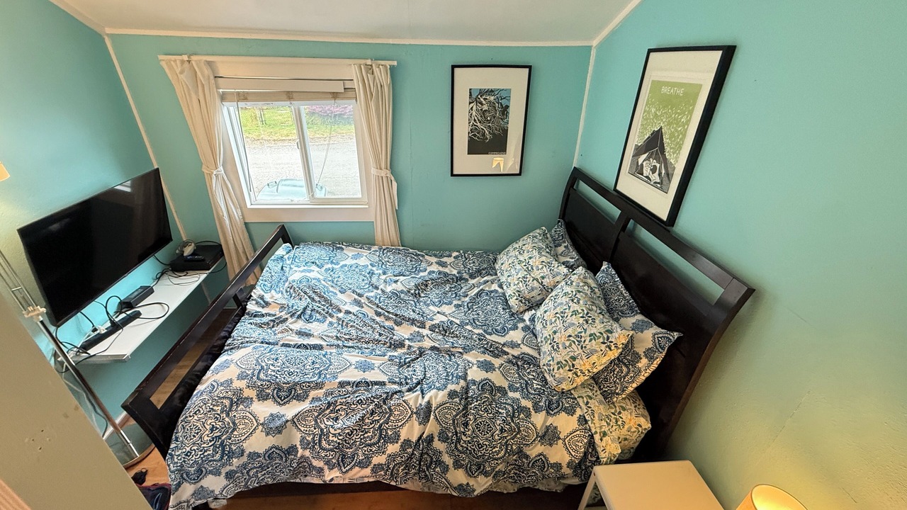 Photo of Bedroom in Rockaway Beach