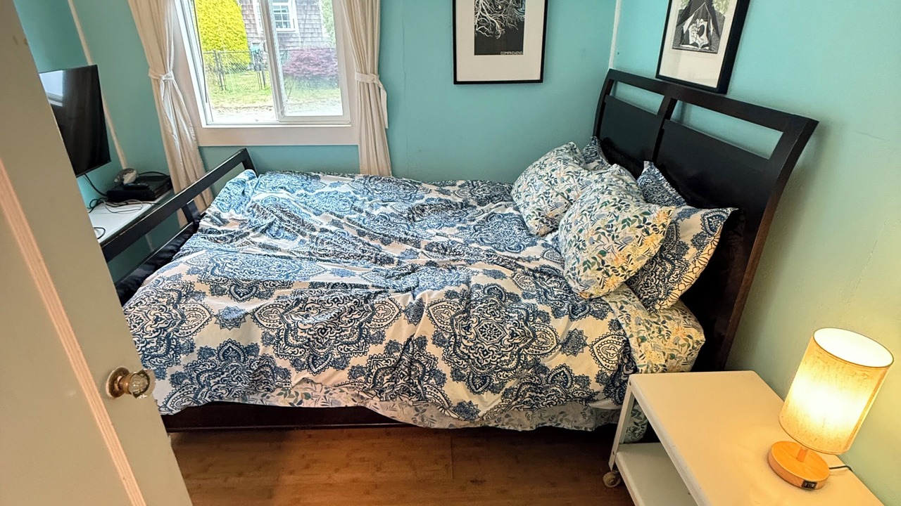 Photo of Bedroom in Rockaway Beach