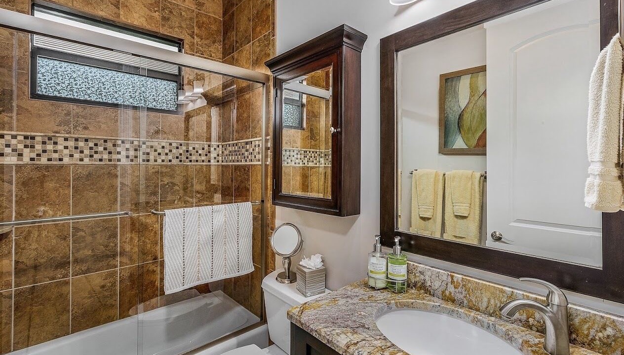Photo of Bathroom in Naples Park