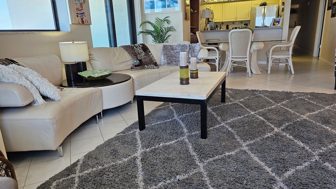 Photo of Livingroom in New Smyrna Beach
