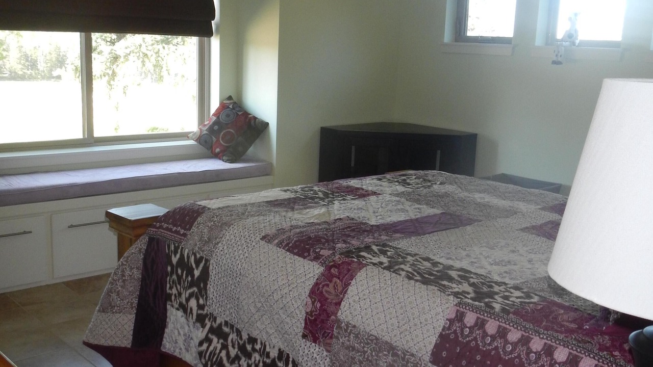 Photo of Bedroom in Divide