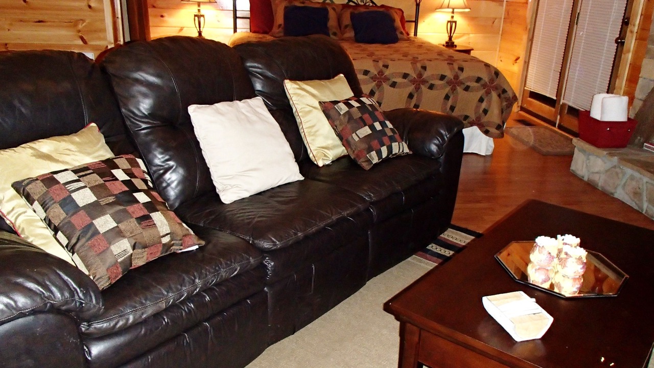 Photo of Bedroom in Gatlinburg - Pigeon Forge