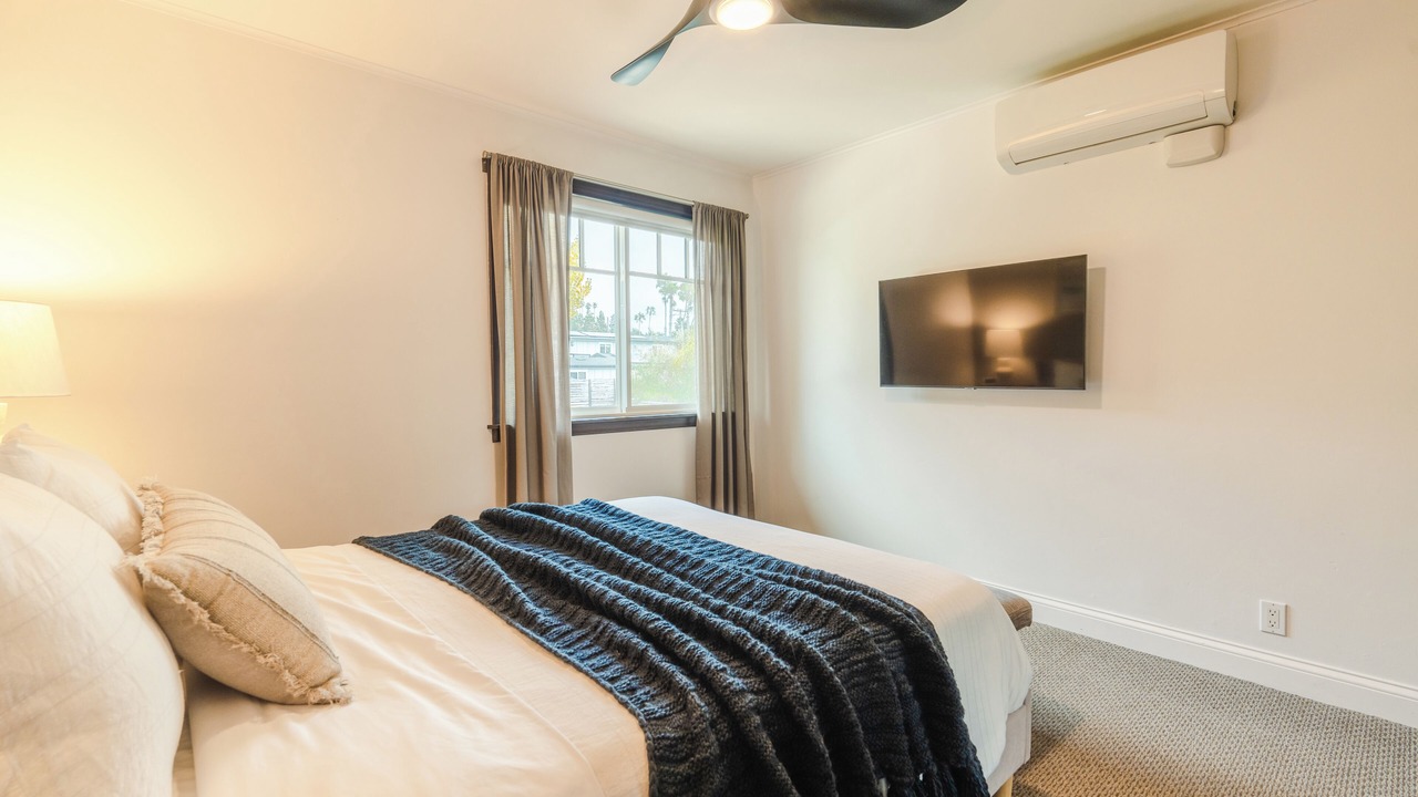 Photo of Bedroom in Leucadia