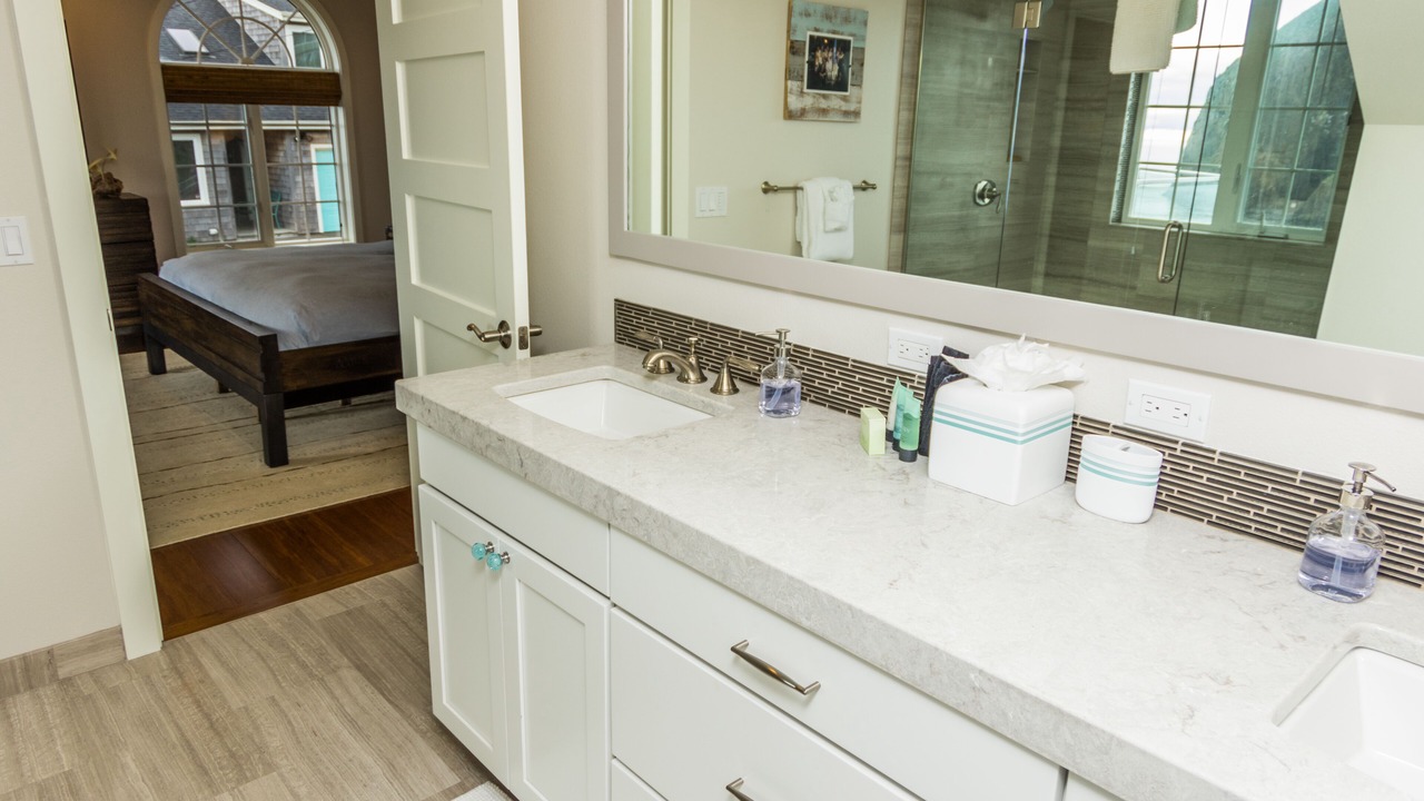 Photo of Bathroom in Tolovana Park