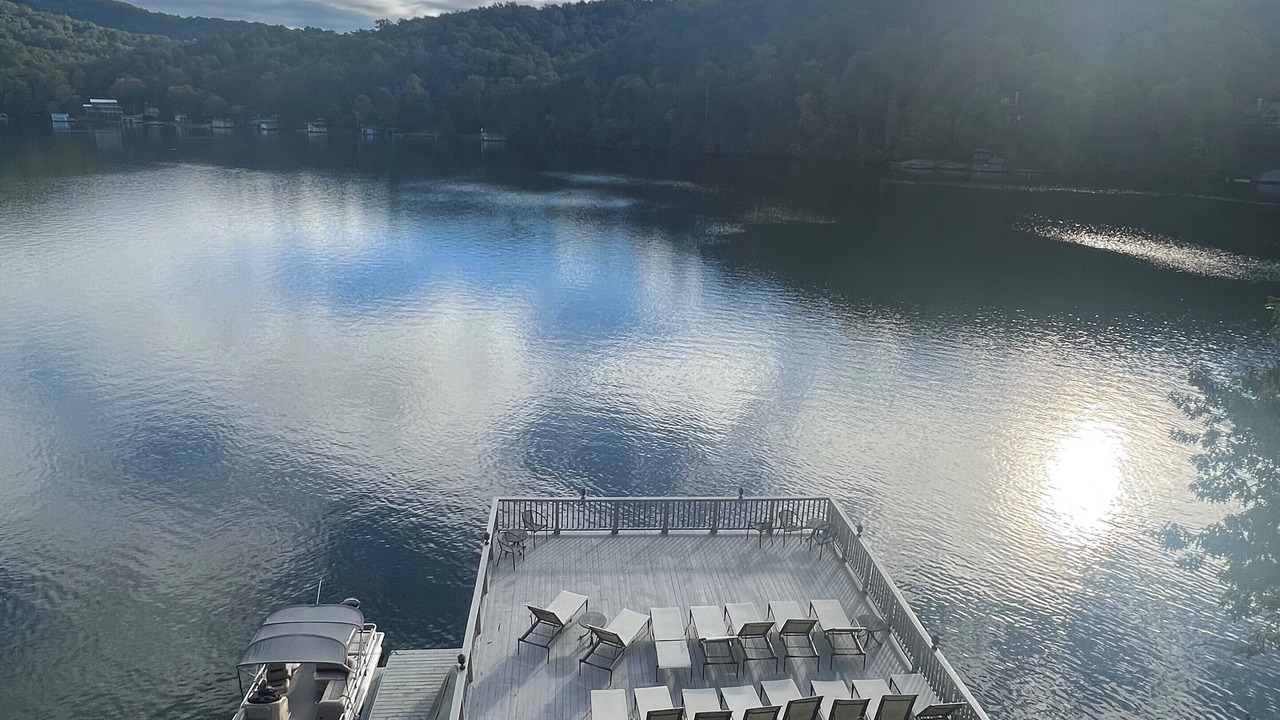 Photo of Patio Balcony in Lake Lure