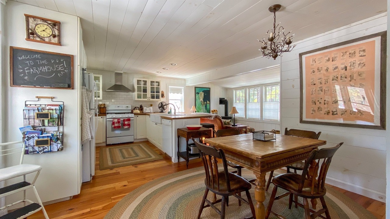 Photo of Livingroom in Wells