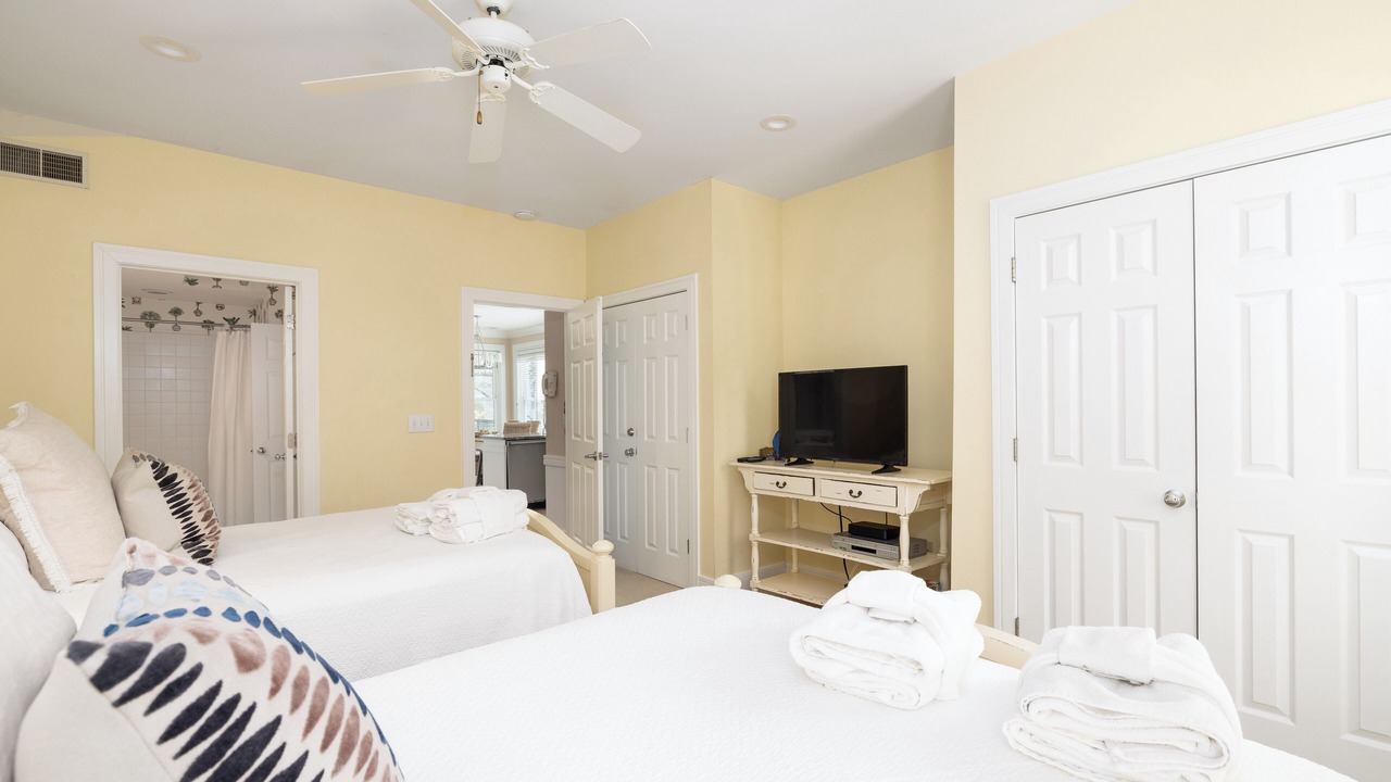 Photo of Bedroom in Isle of Palms