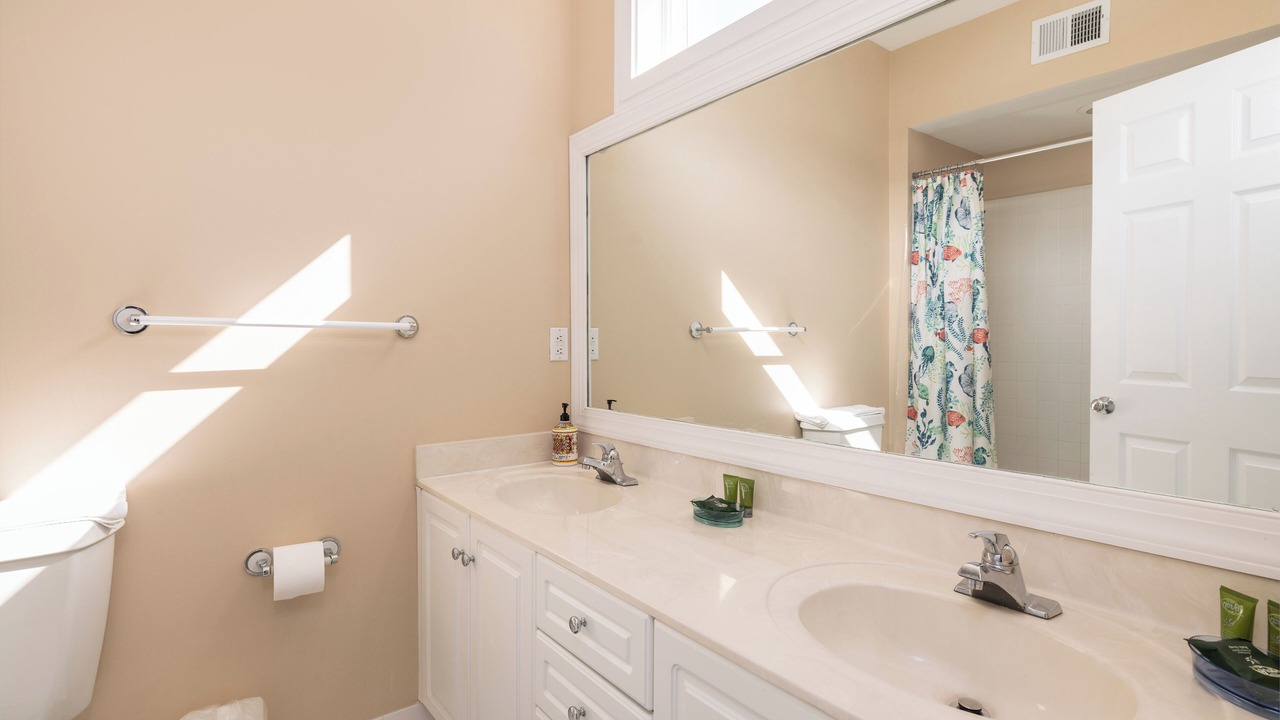 Photo of Bathroom in Isle of Palms
