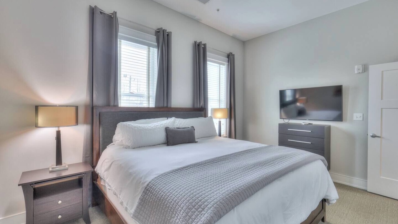 Photo of Bedroom in 12 South