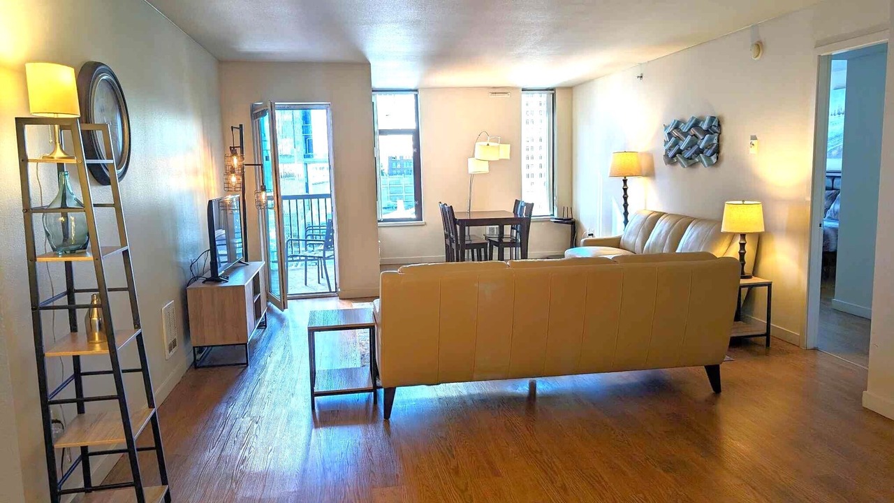 Photo of Livingroom in Downtown Seattle