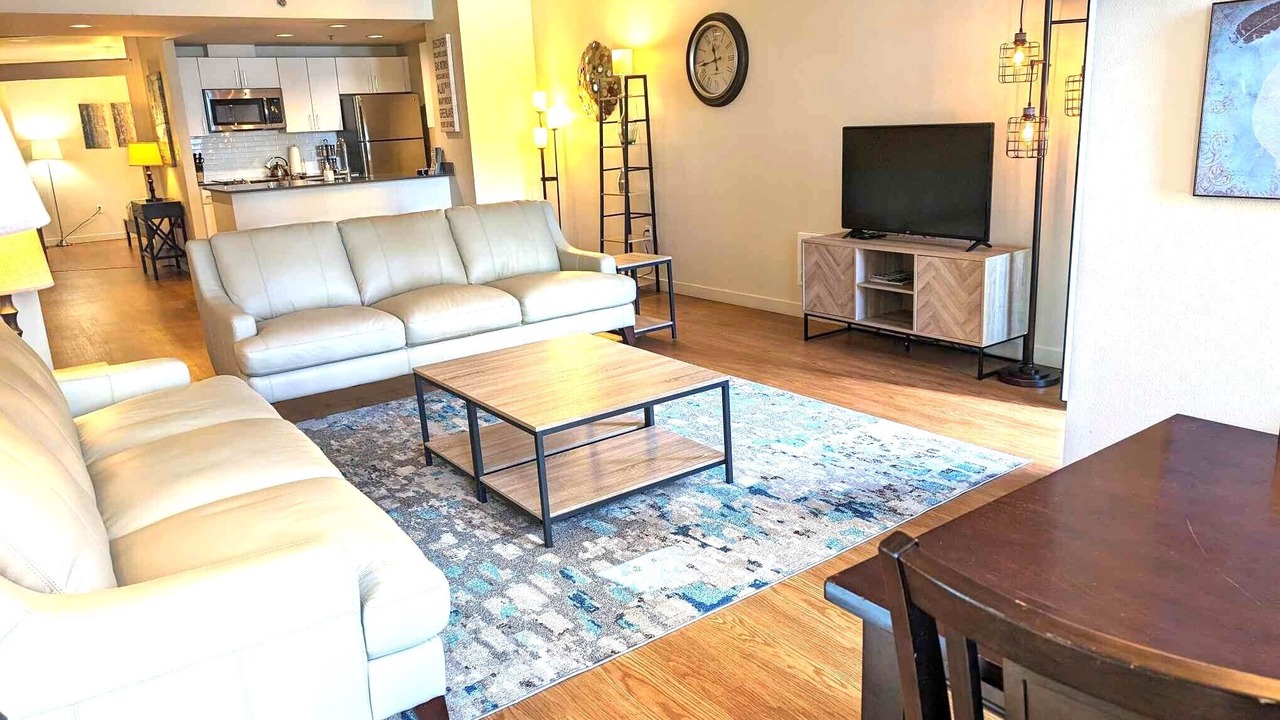 Photo of Livingroom in Downtown Seattle