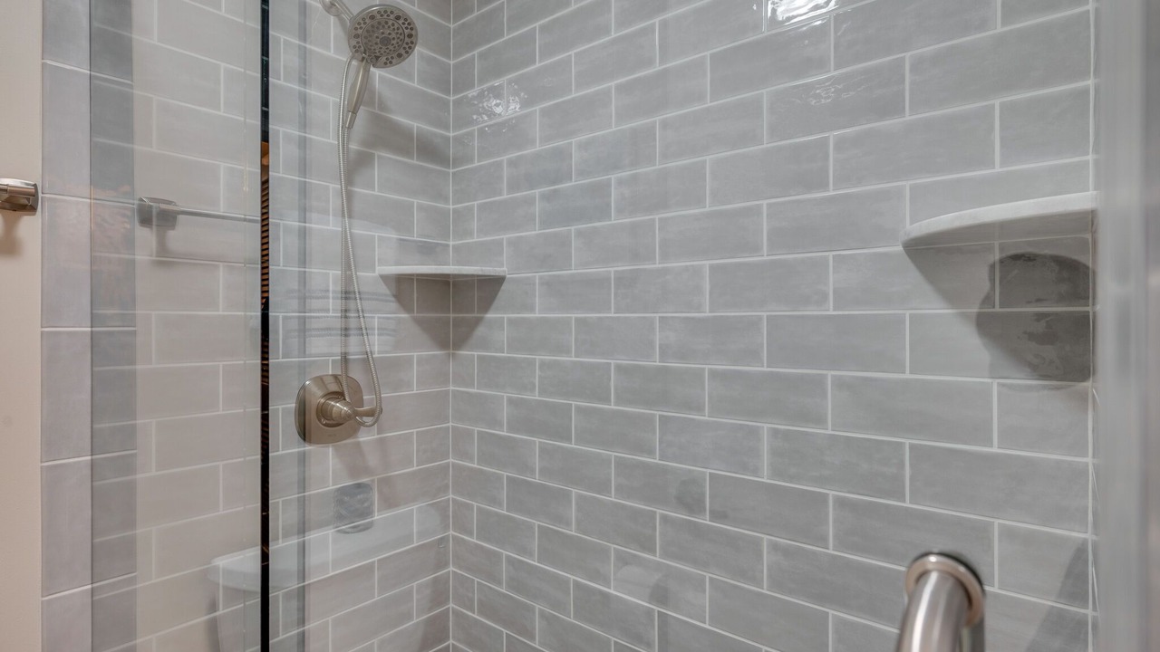 Photo of Bathroom in North Capitol
