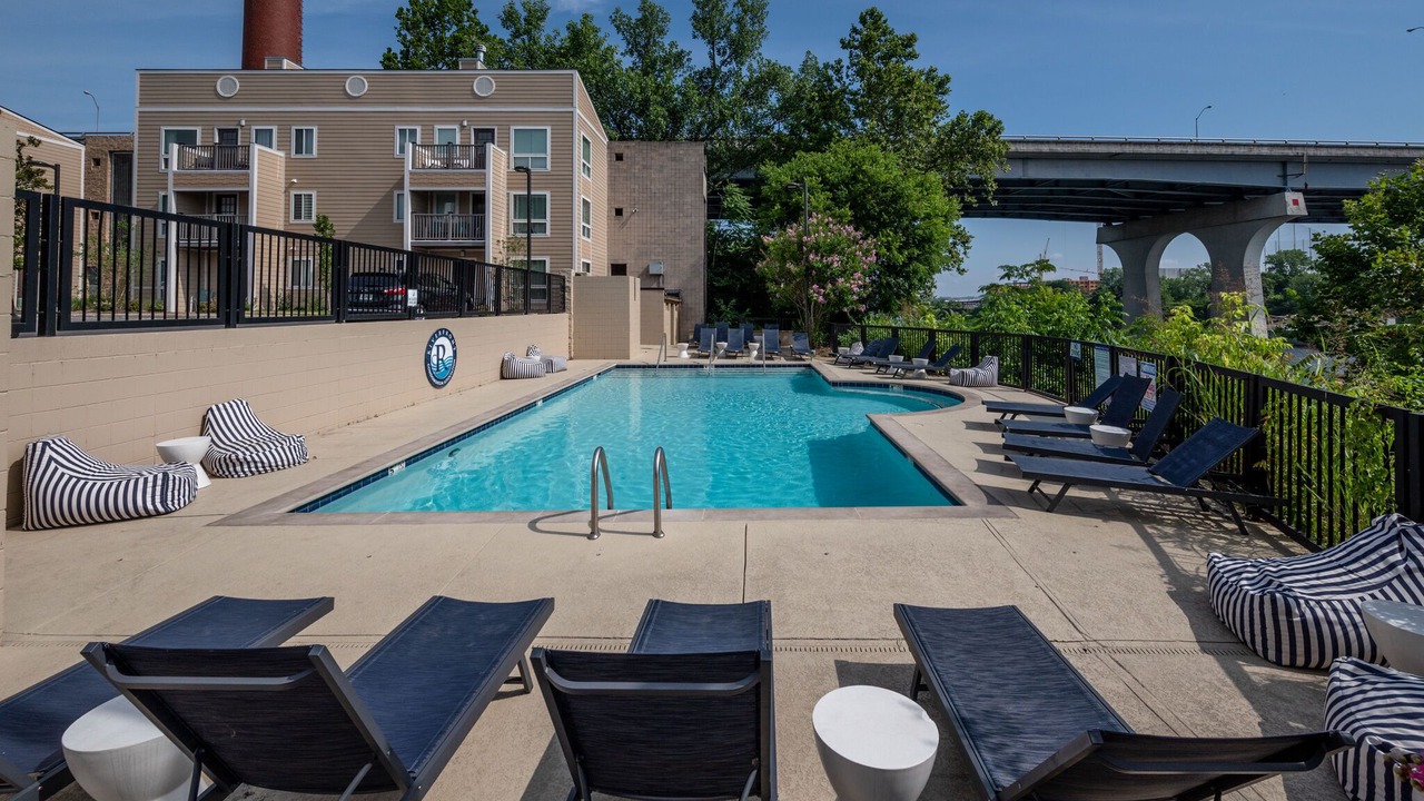 Photo of Outdoor in North Capitol
