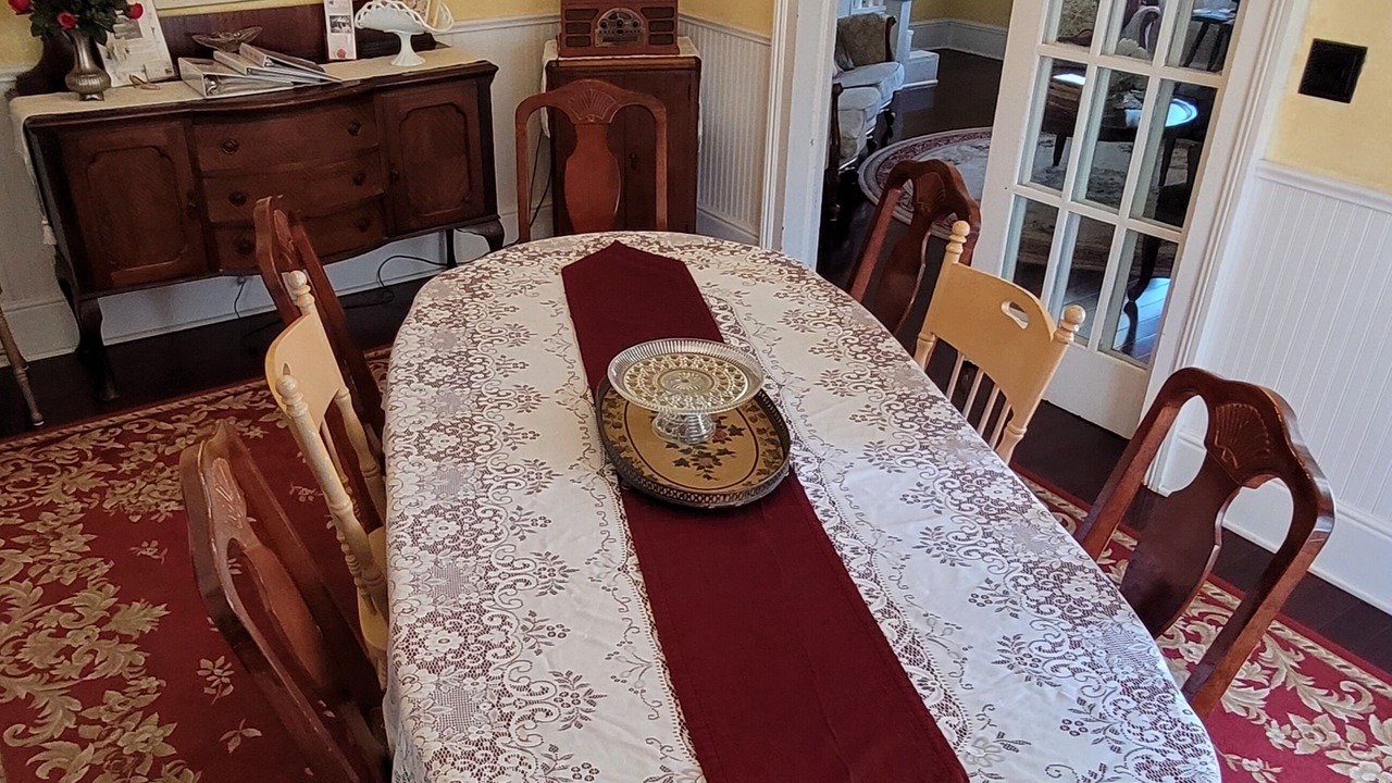 Photo of Bedroom in Grass Valley