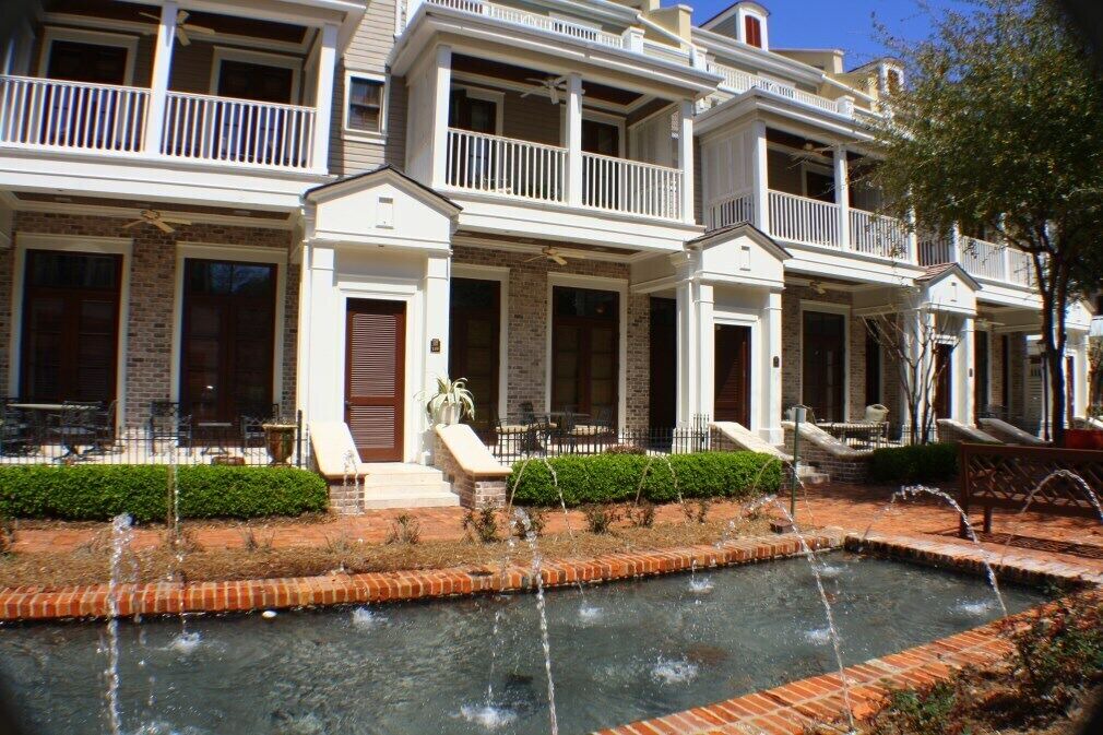 Photo of Outdoor in Baytowne Wharf
