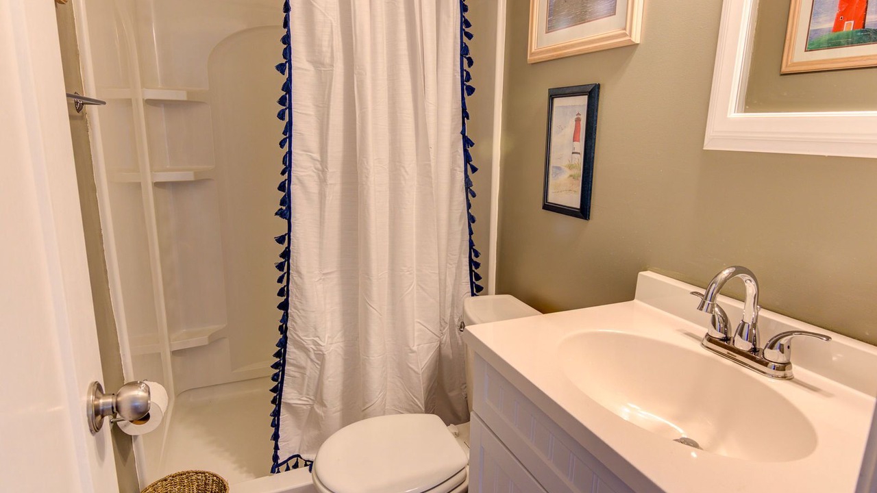 Photo of Bathroom in Yachats
