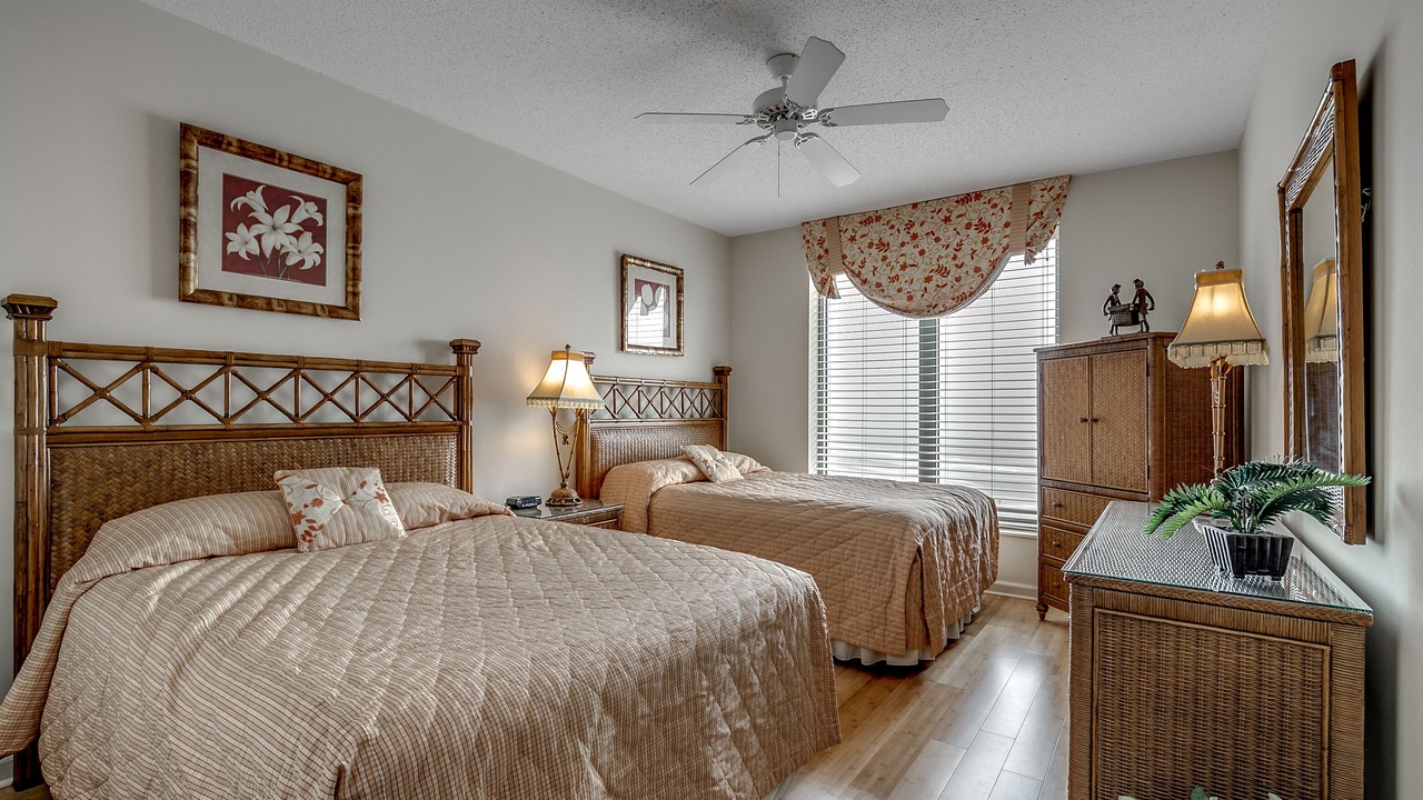Photo of Bedroom in Arcadian Shores