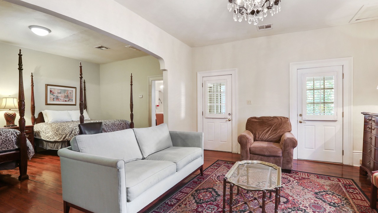 Photo of Livingroom in New Orleans