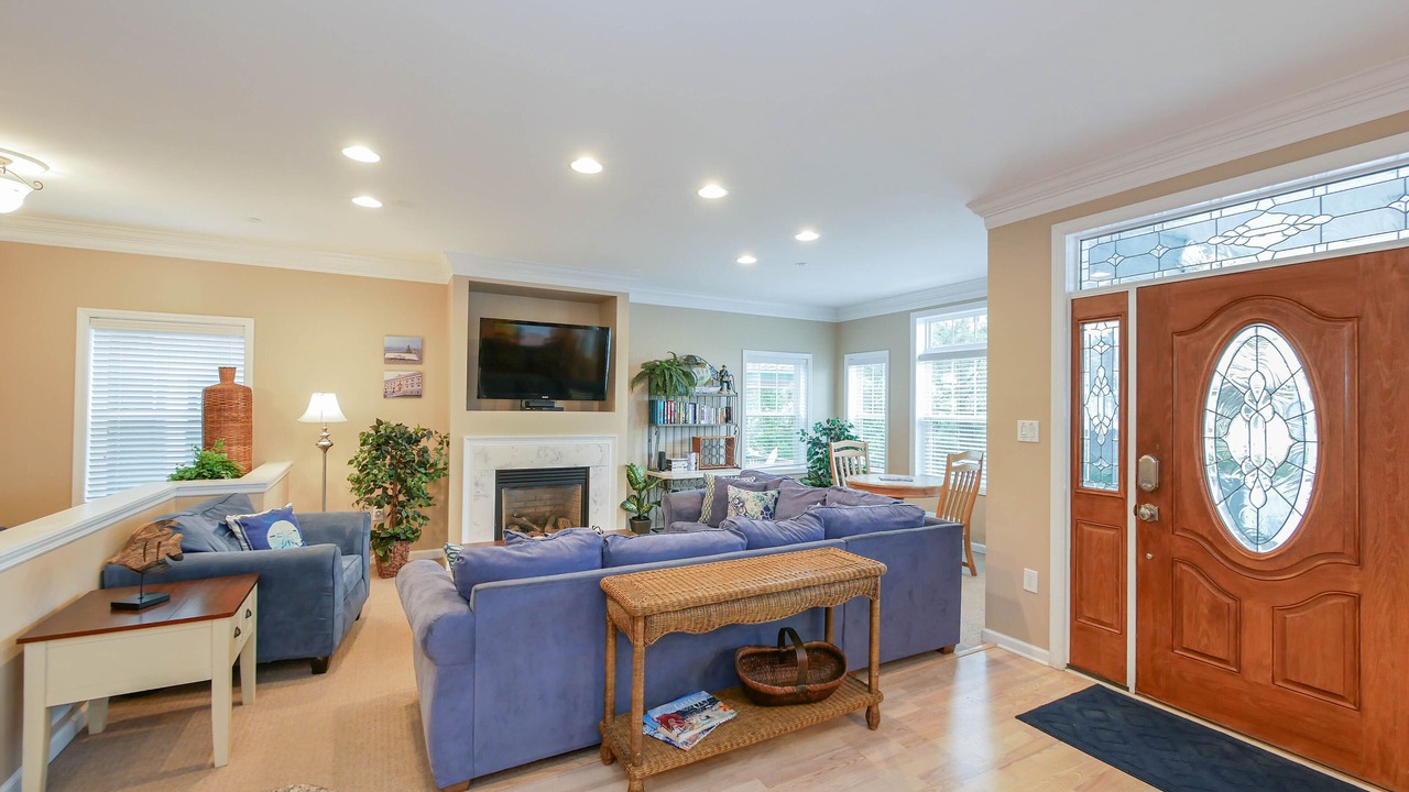 Photo of Livingroom in North End