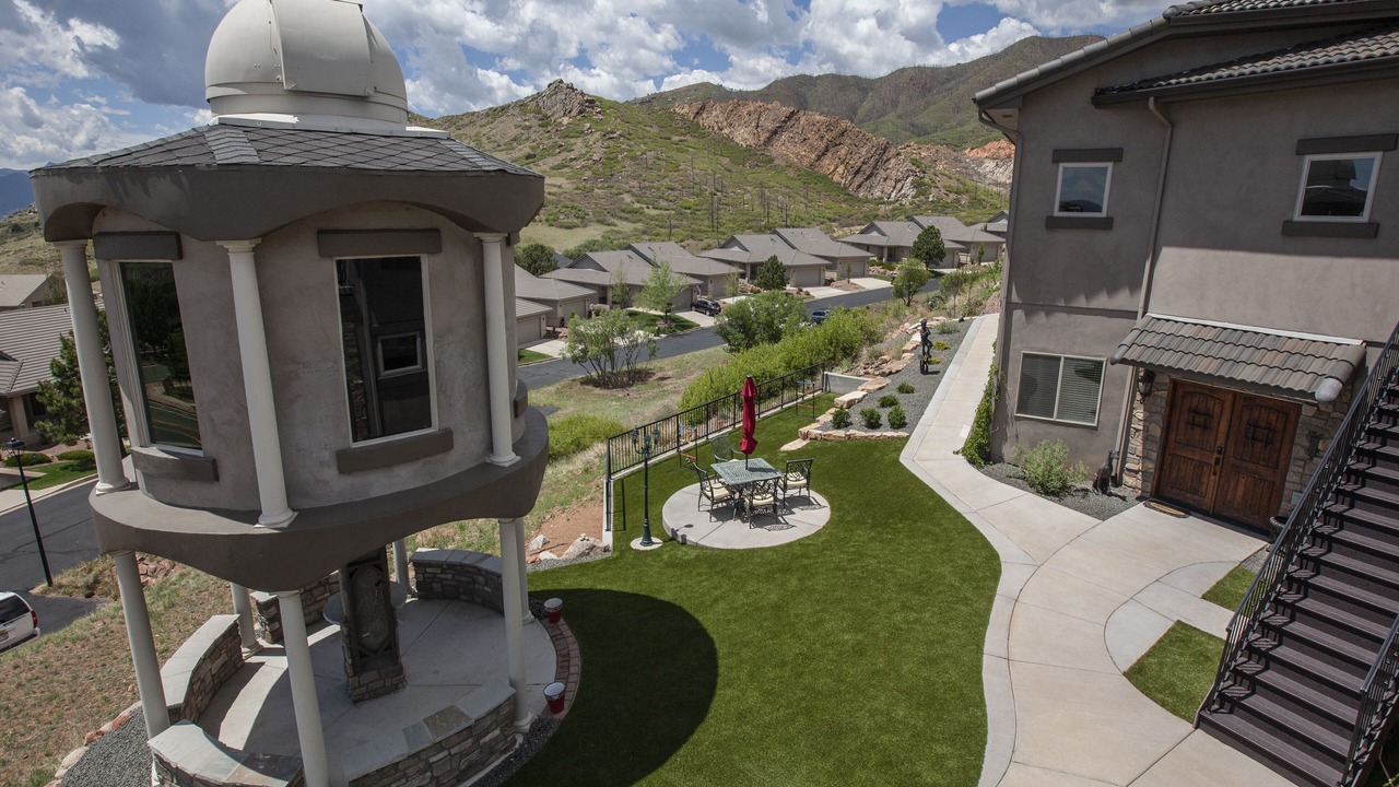 Photo of Outdoor in Mountain Shadows