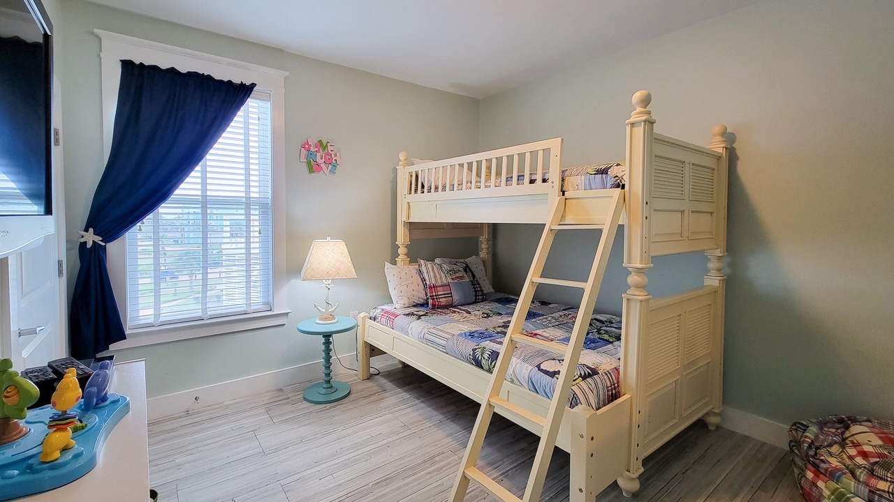 Photo of Bedroom in Red Fish Cove