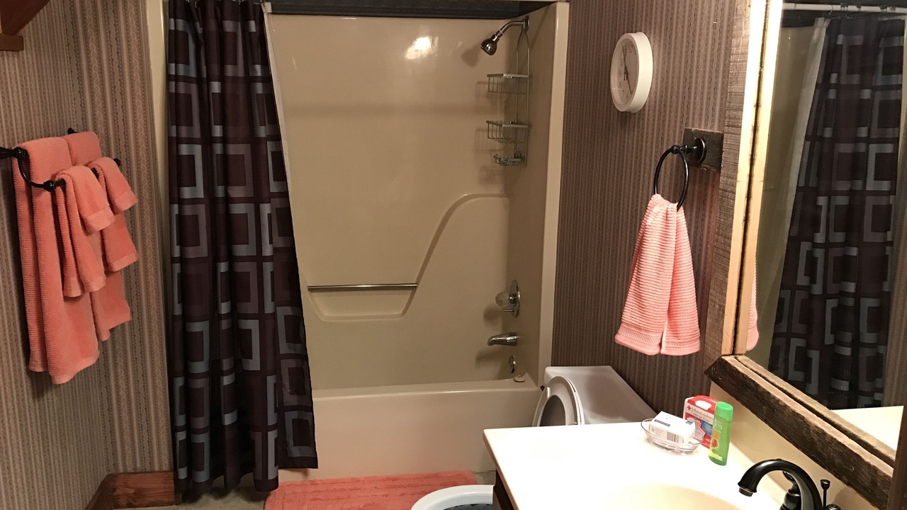 Photo of Bathroom in Lewisburg