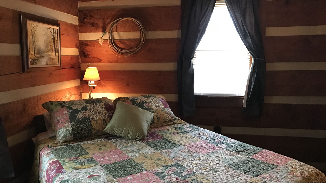 Photo of Bedroom in Lewisburg